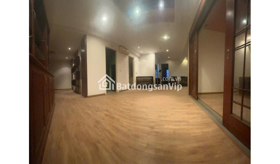 Bán căn hộ Chung cư G03 KĐT Ciputra Võ Chí Công Tây Hồ